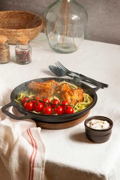 Классическая жареная индейка с луком и специями