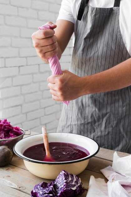 Приготовление сиропа из сахара и фруктового сока