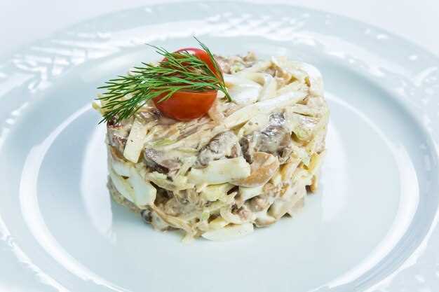 Салат с говядиной и гранатовыми зернами