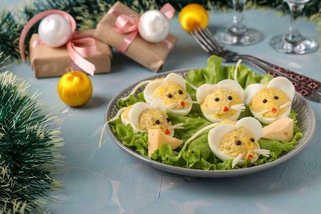 Практические советы по приготовлению салатов с сыром, яйцом и колбасой: как добиться гармонии вкуса