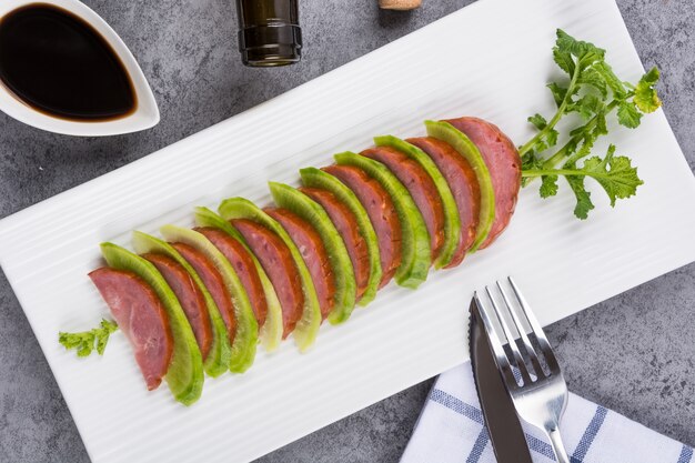 Сколько свежих огурцов использовать для насыщенного вкуса?