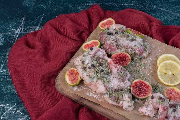 Обжарка и предварительная варка курицы до мягкости